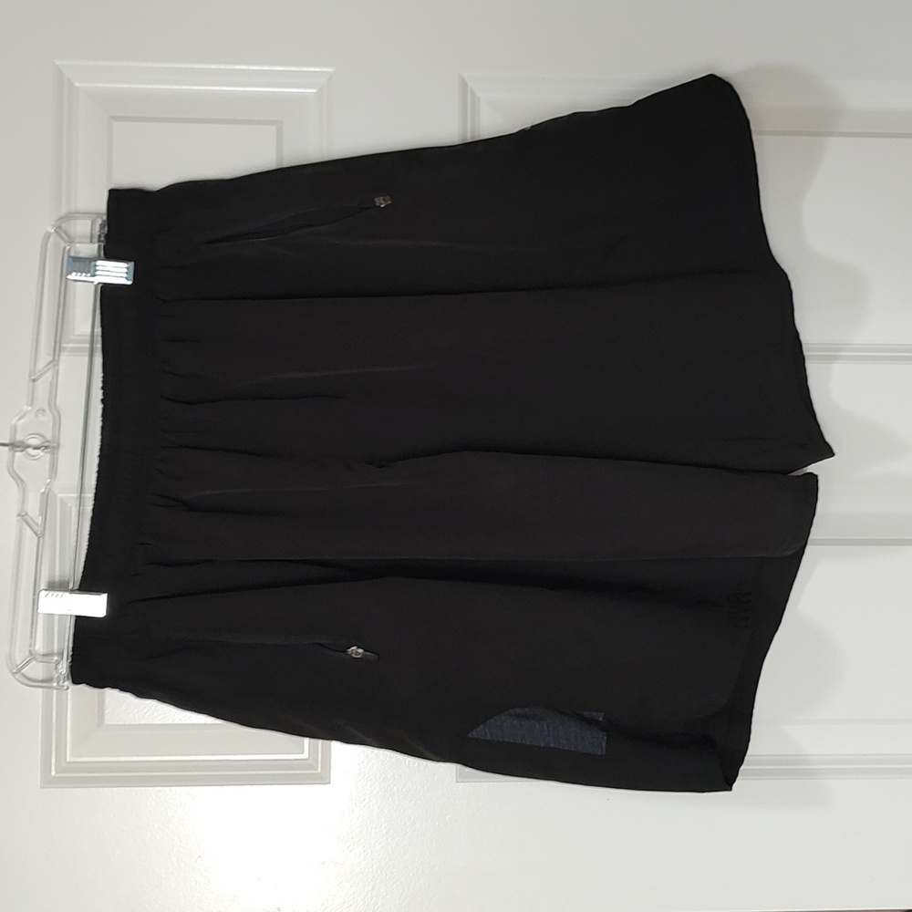 Men's Bolinger size XL black gym shorts
